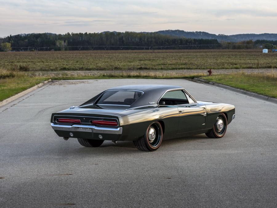  Dodge Charger Defector by Ringbrothers 2017 года  (фото 7 из 15)